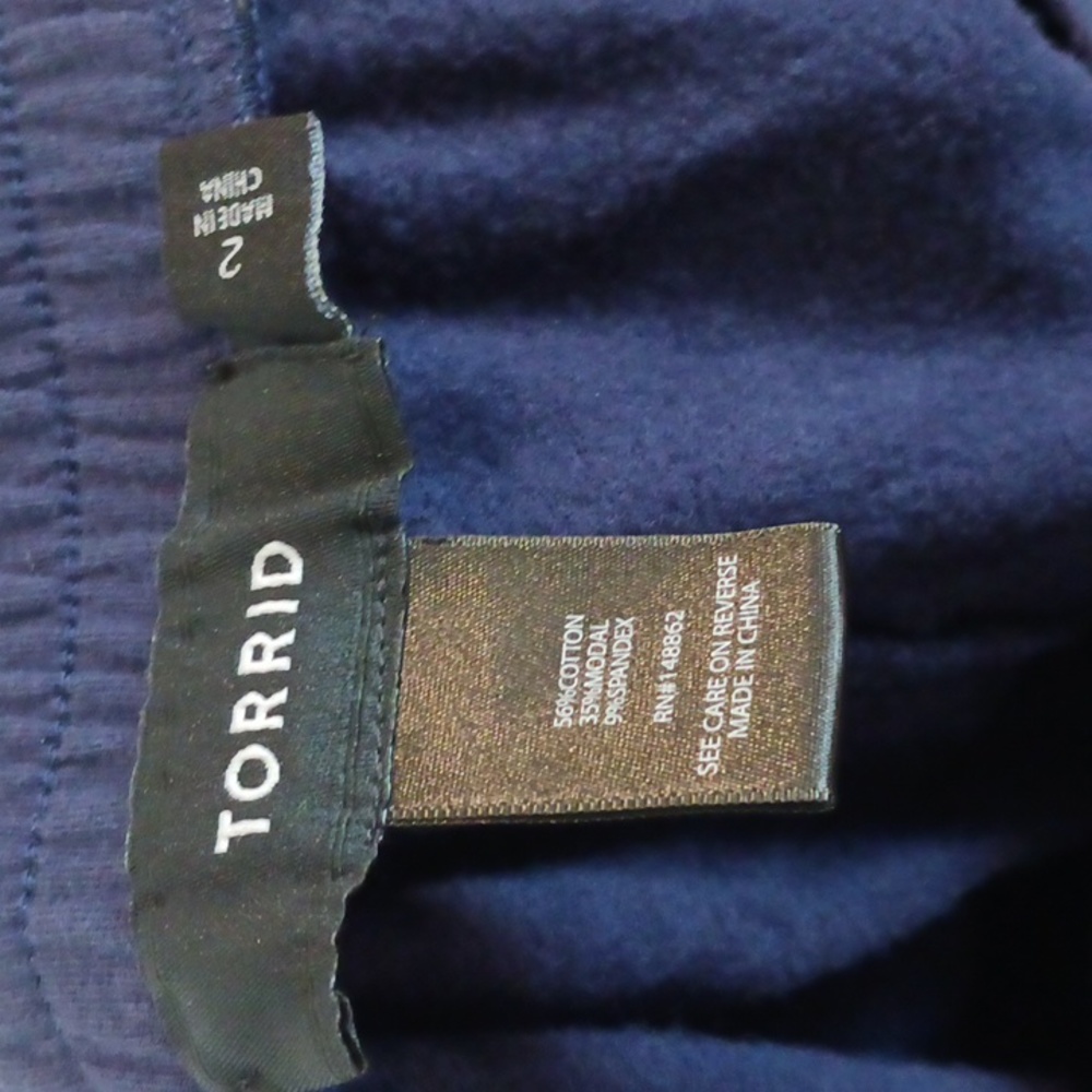 Torrid jogger - Picture 3 of 4